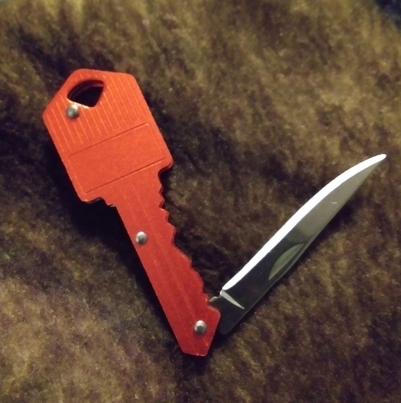 1pc Key knife new in pk - Picture 1 of 3